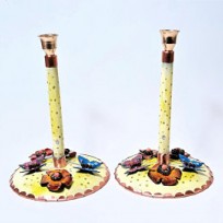 Cream candlesticks